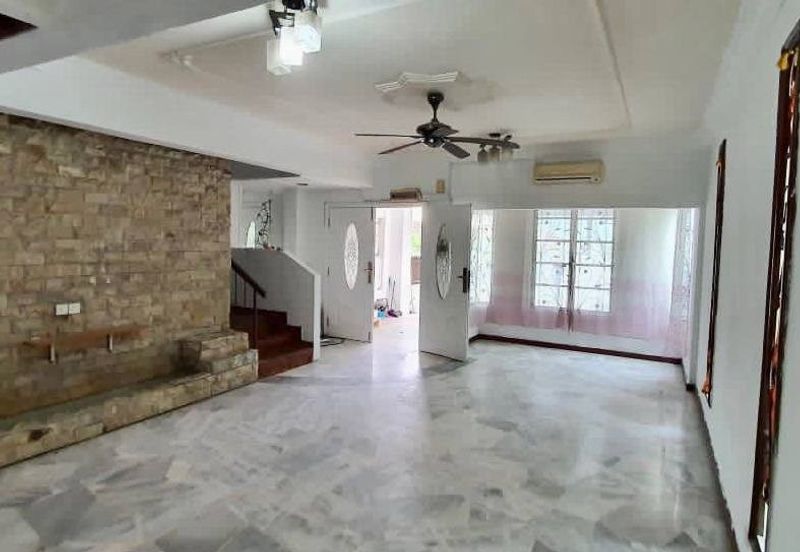 (ENDLOT) Intermediate 2 Storey Terrace Seksyen 7, Bandar Mahkota Cheras