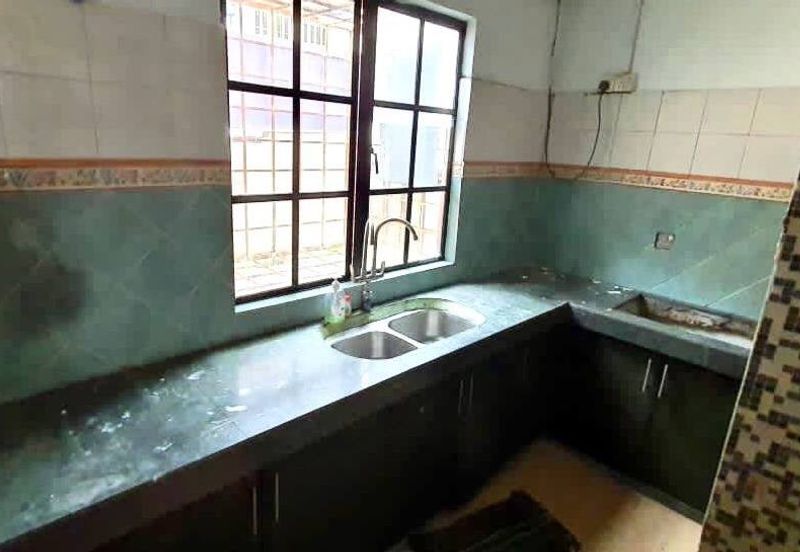 (ENDLOT) Intermediate 2 Storey Terrace Seksyen 7, Bandar Mahkota Cheras