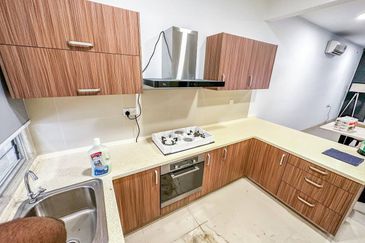 2.5 Storey Terrace Sunway Alam Suria Seksyen U10, Shah Alam