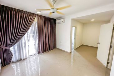 2.5 Storey Terrace Sunway Alam Suria Seksyen U10, Shah Alam