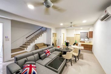 2.5 Storey Terrace Sunway Alam Suria Seksyen U10, Shah Alam