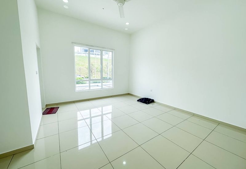 (GATED GUARDED) 2 Storey Taman Ara Sendayan, Bandar Sri Sendayan Seremban