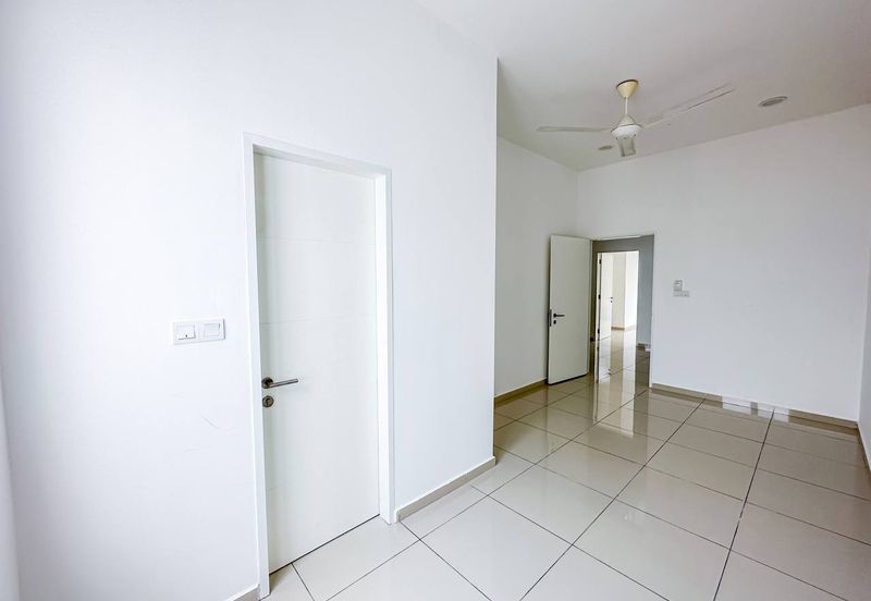 (GATED GUARDED) 2 Storey Taman Ara Sendayan, Bandar Sri Sendayan Seremban