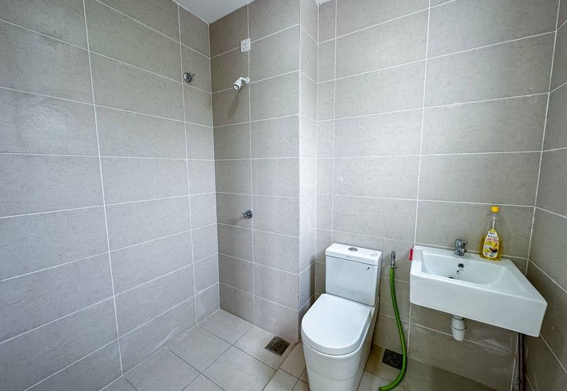 (GATED GUARDED) 2 Storey Taman Ara Sendayan, Bandar Sri Sendayan Seremban