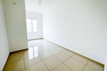 (GATED GUARDED) 2 Storey Taman Ara Sendayan, Bandar Sri Sendayan Seremban