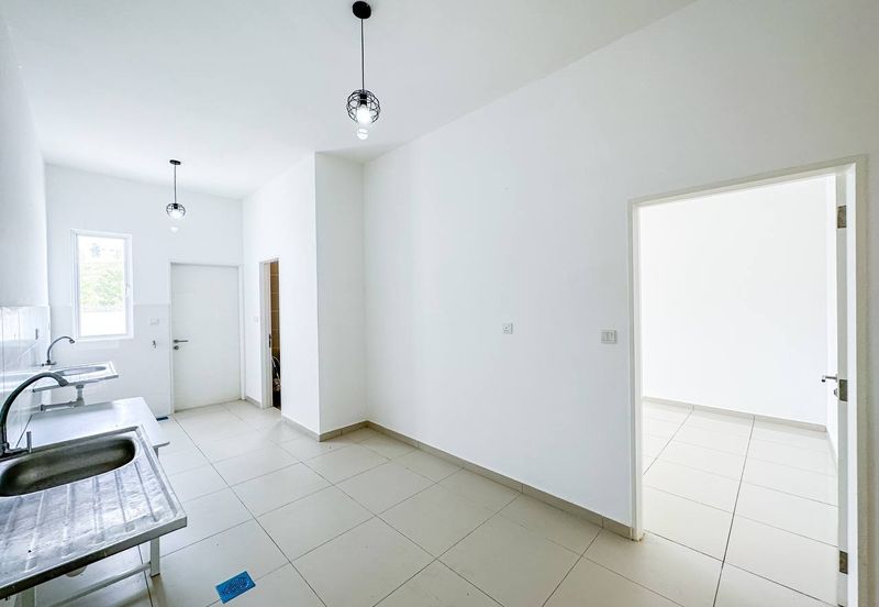 (GATED GUARDED) 2 Storey Taman Ara Sendayan, Bandar Sri Sendayan Seremban