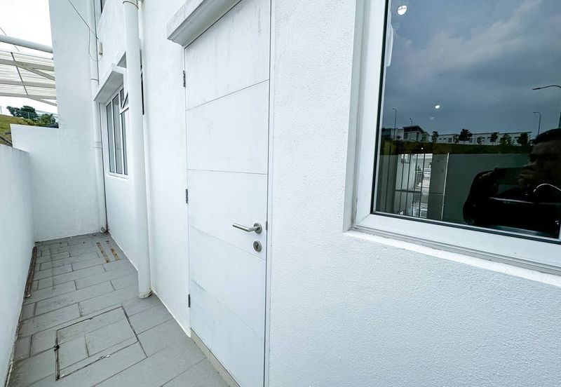 (GATED GUARDED) 2 Storey Taman Ara Sendayan, Bandar Sri Sendayan Seremban