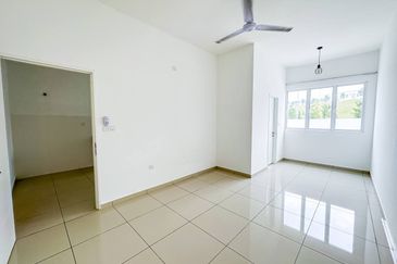 (GATED GUARDED) 2 Storey Taman Ara Sendayan, Bandar Sri Sendayan Seremban