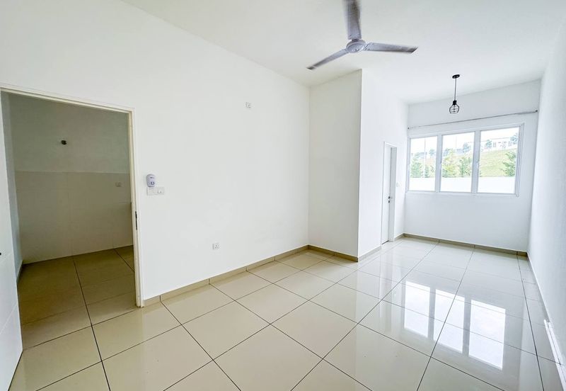 (GATED GUARDED) 2 Storey Taman Ara Sendayan, Bandar Sri Sendayan Seremban