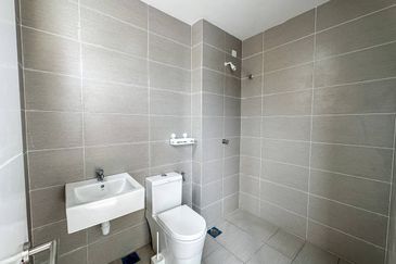 (GATED GUARDED) 2 Storey Taman Ara Sendayan, Bandar Sri Sendayan Seremban