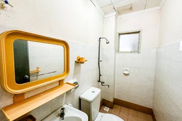 RENOVATED 2 STOREY HOUSE TAMAN MELATI MASTIKA KUALA LUMPUR