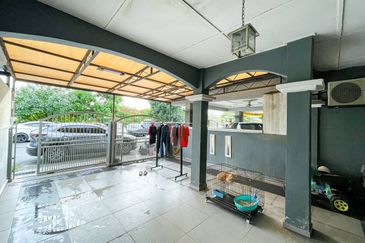 (FACING OPEN)(FLEXIBLE DEPOSIT) 2 Storey Lorong Pending 4  Bandar Puteri Klang