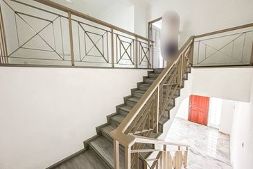 (RENOVATED)(EXTENDED) 2 Storey Taman Mulia Indah Bandar Tun Razak Kuala Lumpur