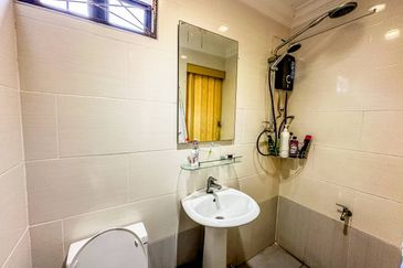 (EXTENDED) Fully Renovated 3 Storey Taman Kosas Ampang 