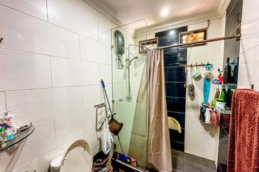 (EXTENDED) Fully Renovated 3 Storey Taman Kosas Ampang 