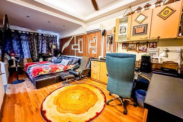 (EXTENDED) Fully Renovated 3 Storey Taman Kosas Ampang 