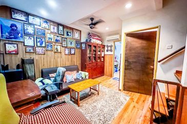 (EXTENDED) Fully Renovated 3 Storey Taman Kosas Ampang 