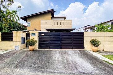 (GATED GUARDED) Bungalow Double Storey, Banyan Close, Bandar Bukit Mahkota Bangi