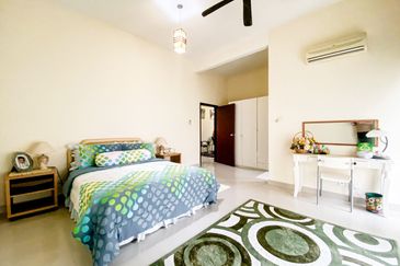 (GATED GUARDED) Bungalow Double Storey, Banyan Close, Bandar Bukit Mahkota Bangi