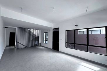 (BRAND NEW) 3 Storey Terrace House The Mulia Residences, Cyberjaya