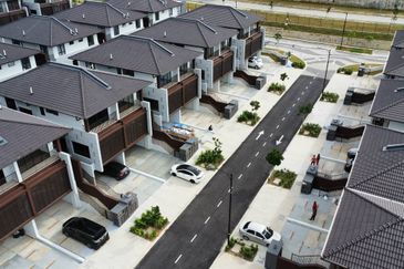 (BRAND NEW) 3 Storey Terrace House The Mulia Residences, Cyberjaya