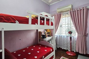 (FREEHOLD) Intermediate 2 Storey Terrace USJ 3D, Subang Jaya 