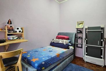 (FREEHOLD) Intermediate 2 Storey Terrace USJ 3D, Subang Jaya 