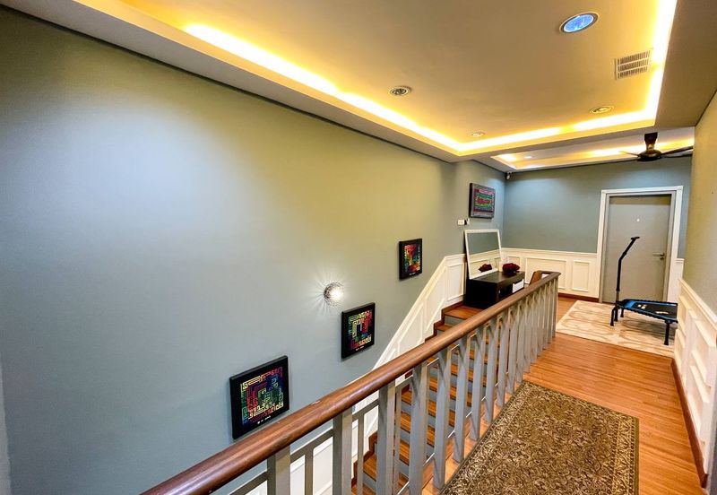 (FULLY RENOVATED) 2 Storey Superlink Laman Cempaka Suria, Kota Seriemas Nilai