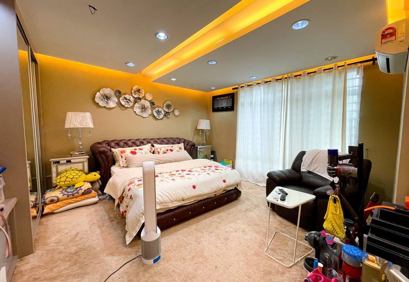 (FULLY RENOVATED) 2 Storey Superlink Laman Cempaka Suria, Kota Seriemas Nilai