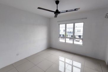 (GATED GUARDED) Intermediate 2 Storey Rentak Perdana LBS, Puncak Alam