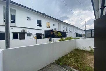 (GATED GUARDED) Intermediate 2 Storey Rentak Perdana LBS, Puncak Alam