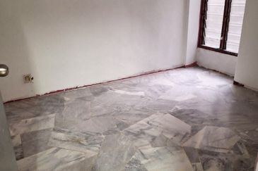 (LOW COST) Apartment Sri Anggerik, Bandar Puchong Jaya, Puchong