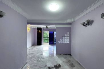 (GATED GUARDED)(FULLY RENOVATED️) Apartment Vista Lavender, Taman Kinrara Puchong