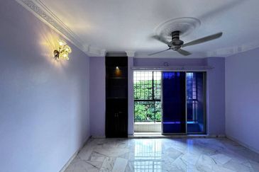 (GATED GUARDED)(FULLY RENOVATED️) Apartment Vista Lavender, Taman Kinrara Puchong