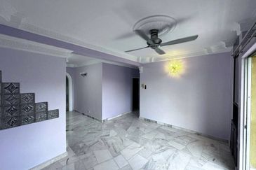 (GATED GUARDED)(FULLY RENOVATED️) Apartment Vista Lavender, Taman Kinrara Puchong