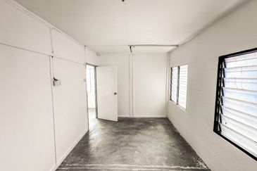 (LOW COST) PPR Gombak Setia Blok 43, Taman Melati Gombak 