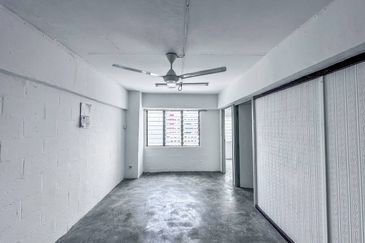 (LOW COST) PPR Gombak Setia Blok 43, Taman Melati Gombak 
