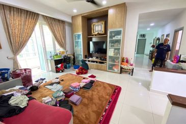 (GATED GUARDED) Fully Renovated 2 Storey Semi-D Tropika Kemensah, Ampang, Selangor