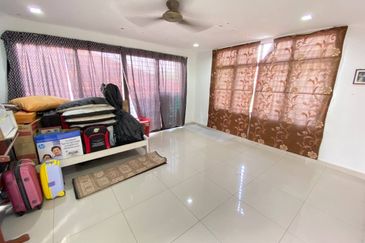 (GATED GUARDED) Fully Renovated 2 Storey Semi-D Tropika Kemensah, Ampang, Selangor