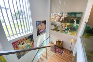 (GATED GUARDED) 3 Storey Bungalow, KGSAAS Shah Alam, Selangor