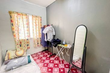 (FLEXIBLE DEPOSIT) Renovated Flat Taman Puncak Kinrara, Bandar Kinrara