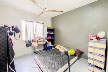 (FLEXIBLE DEPOSIT) Renovated Flat Taman Puncak Kinrara, Bandar Kinrara