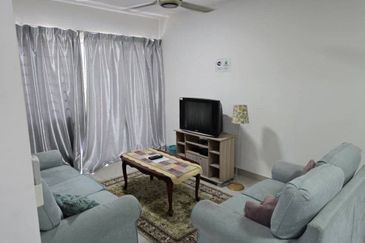 (FULLY FURNISHED) Sentrovue Block B Service Apartment, Puncak Alam
