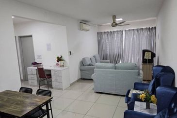 (FULLY FURNISHED) Sentrovue Block B Service Apartment, Puncak Alam