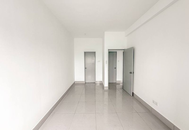 (PRIME LOCATION)(CORNER UNIT) Razak City Residences, Sungai Besi KL (RC Residence)