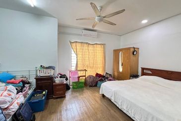 (GATED GUARDED) Intermediate 2 Storey Terrace Casa Green, Cybersouth, Dengkil