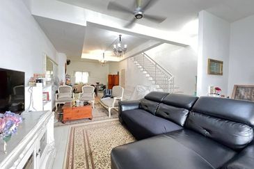 (GATED GUARDED) Intermediate 2 Storey Terrace Casa Green, Cybersouth, Dengkil