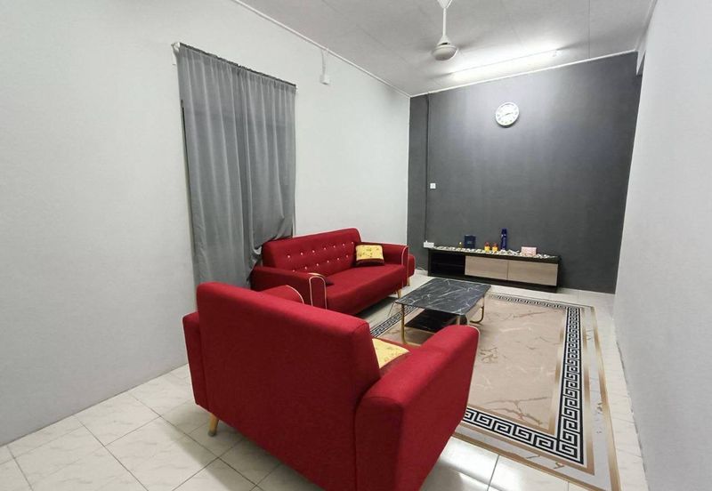 (FREEHOLD) Renovated Single Storey Endlot Taman Sendayan Indah, Negeri Sembilan