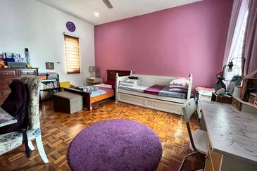 (GATED GUARDED)(SPACIOUS UNIT) 2 Storey Bungalow USJ Avenue, USJ Heights