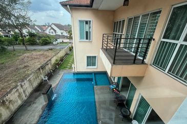 (GATED GUARDED)(SPACIOUS UNIT) 2 Storey Bungalow USJ Avenue, USJ Heights